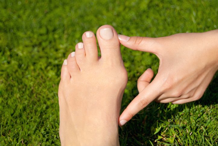 外反母趾の改善におすすめな5本指ソックス選 靴下で劇的に治ると評判のアイテムを紹介 Fastrend ファストレンド