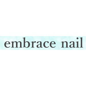 embrace salon（エンブレスサロン）のロゴ