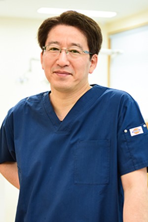 AIZAWA DENTAL CLINIC(あいざわ歯科クリニック)の院長の画像